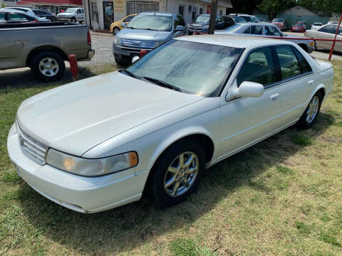 2000 Cadillac Seville for sale at Cash Car Outlet in Mckinney TX