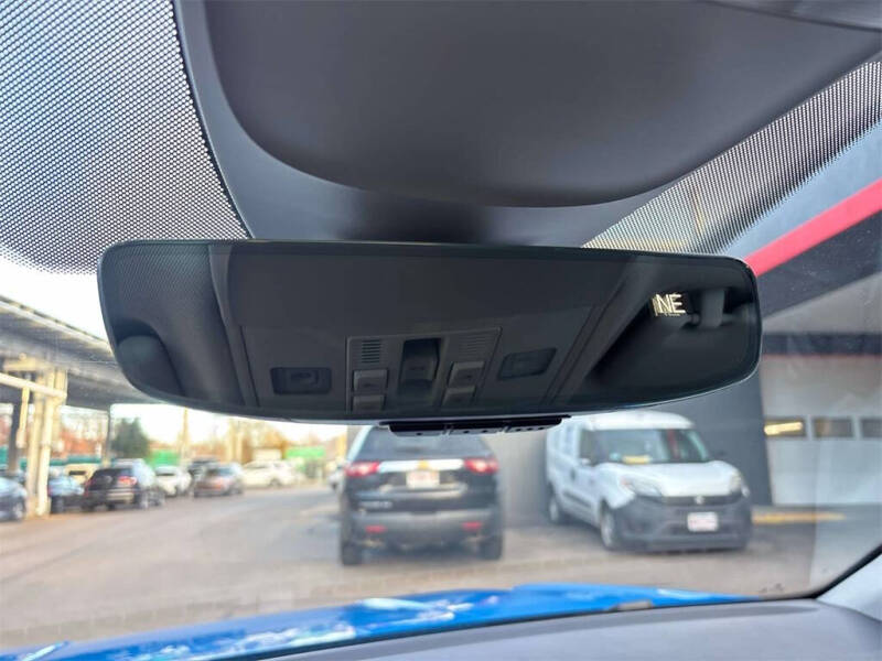 2023 Volkswagen Taos SE 4Motion