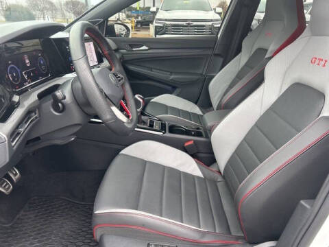 2024 Volkswagen Golf GTI 380 SE