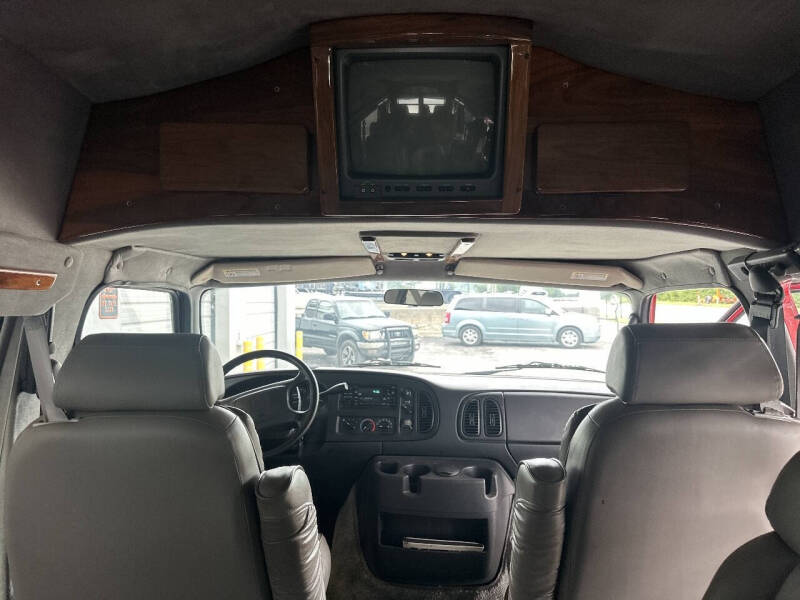 2001 Dodge Ram Van 1500
