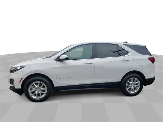 2022 Chevrolet Equinox for sale at Bowman Auto Center in Clarkston, MI