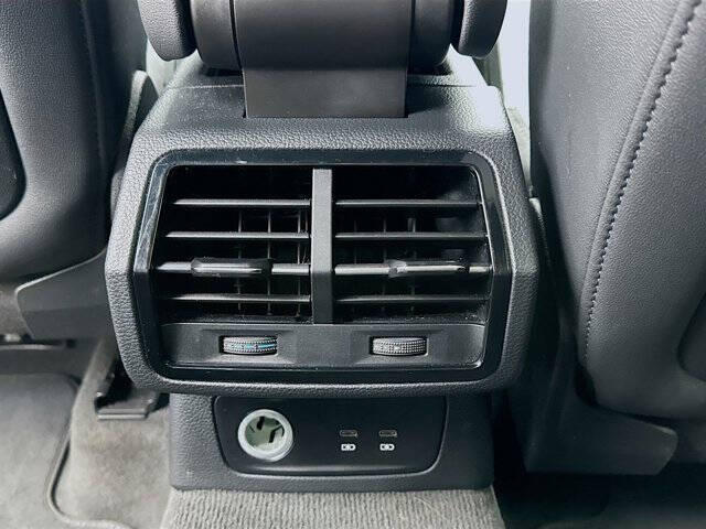 2022 Audi Q3 quattro S line Premium 45 TFSI