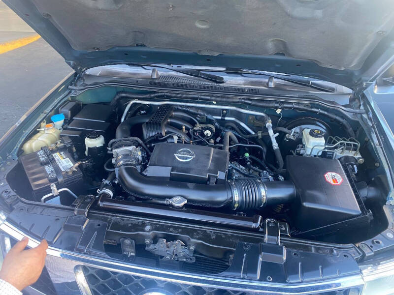 2006 Nissan Pathfinder SE