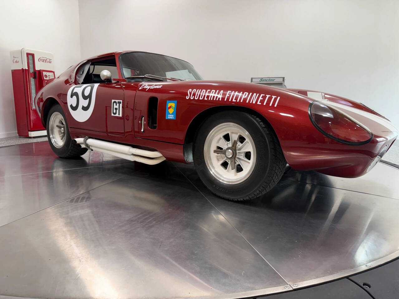 1964 Ford Daytona 23