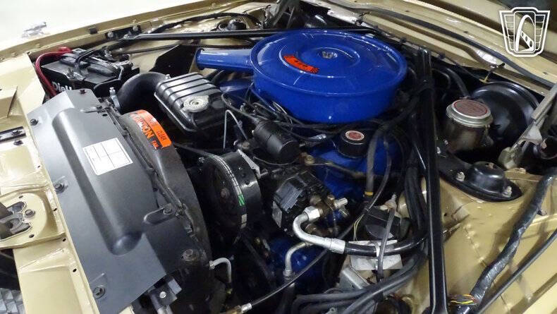 1966 Ford Thunderbird