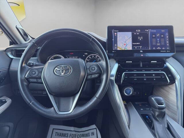 2022 Toyota Venza XLE