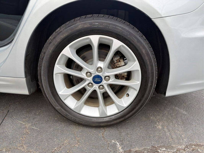 2019 Ford Fusion Hybrid SE