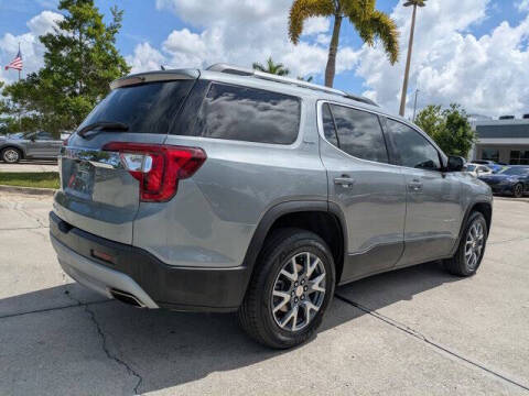 2023 GMC Acadia SLT