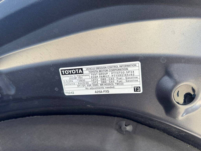 2023 Toyota Highlander Hybrid XLE