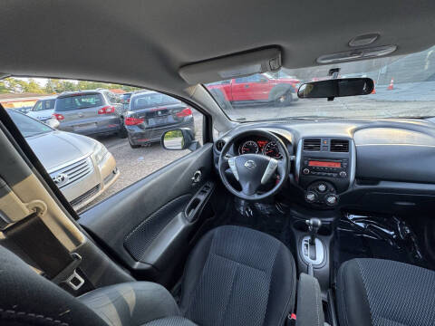 2014 Nissan Versa Note SV