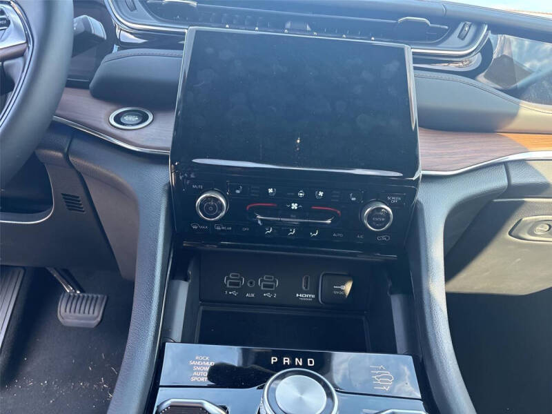 2023 Jeep Grand Cherokee Summit 4xe