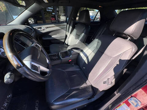 2014 Chrysler 300 C