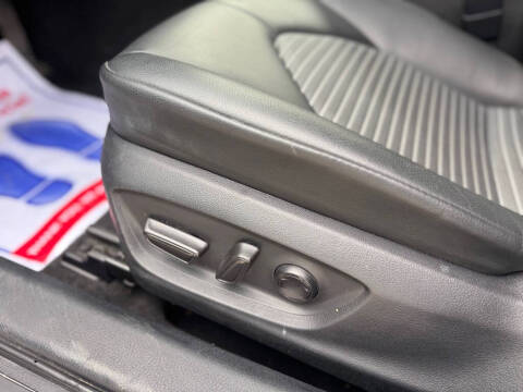 2023 Toyota Camry SE Nightshade