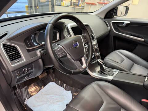 2015 Volvo XC60 T5 Premier