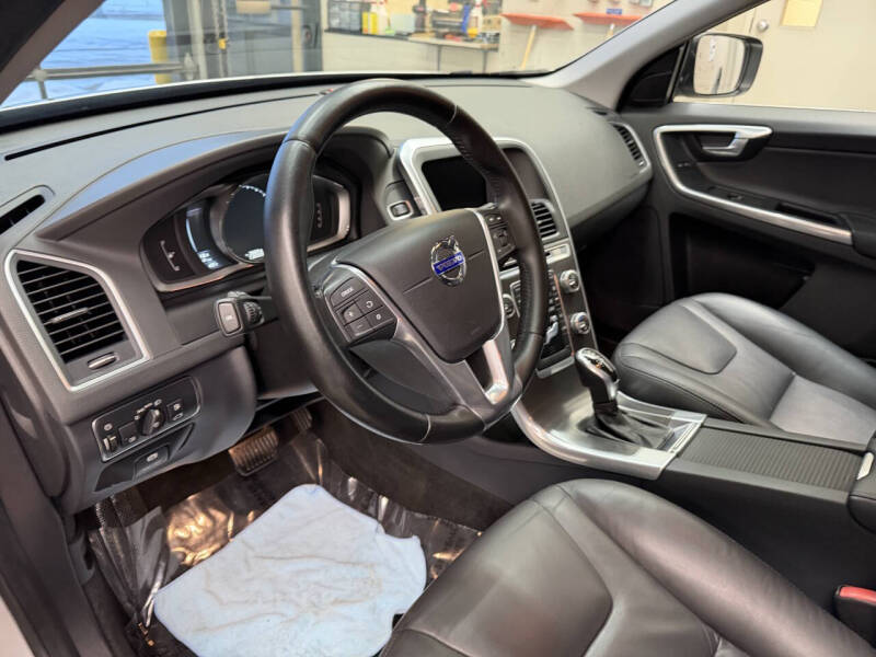 2015 Volvo XC60 T5 Premier