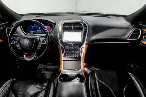 2019 Lincoln Nautilus Reserve