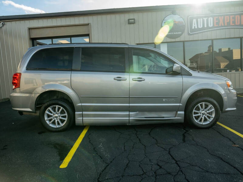 2016 Dodge Grand Caravan SXT Plus