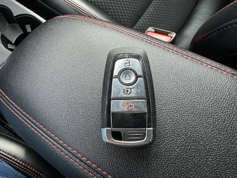 2025 Ford Escape ST-Line