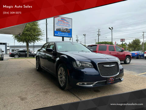 2017 Chrysler 300 for sale at Magic Auto Sales in Dallas TX