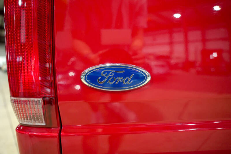 1993 Ford F-150 SVT Lightning