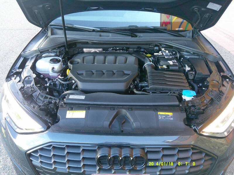 2022 Audi A3 quattro Premium Plus 40 TFSI