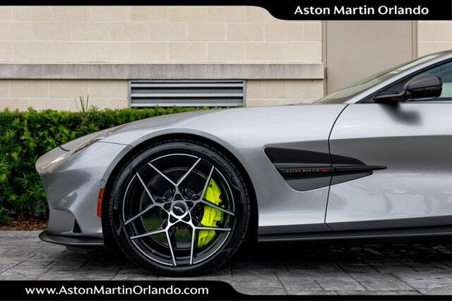 2025 Aston Martin Vanquish
