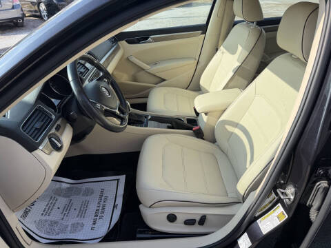 2018 Volkswagen Passat 2.0T SE