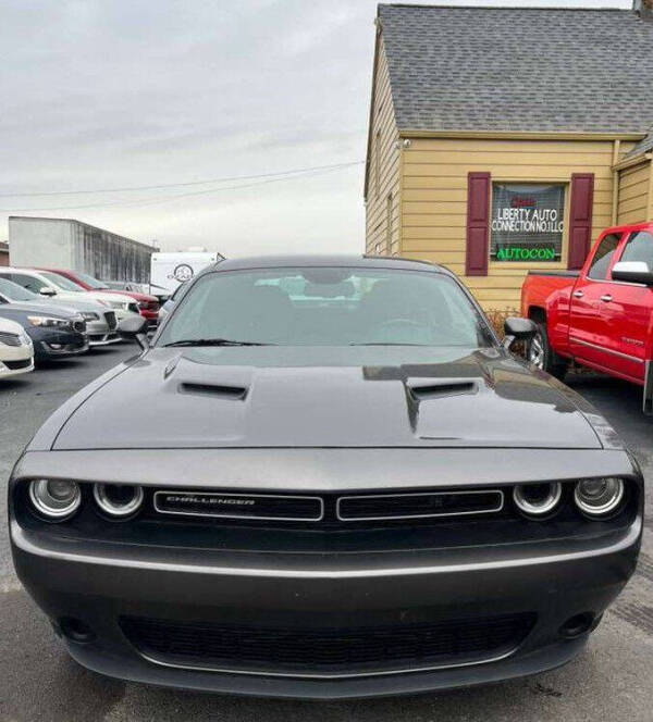 2019 Dodge Challenger SXT