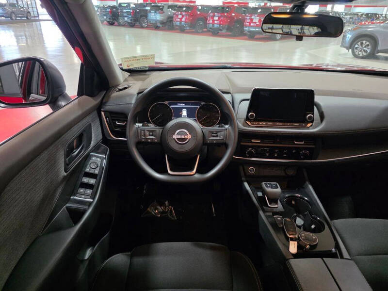 2023 Nissan Rogue S