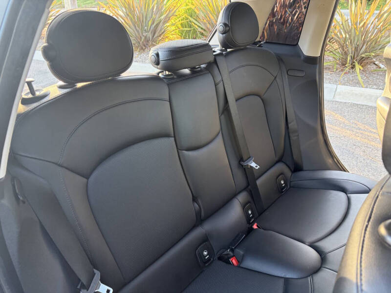 2016 MINI Hardtop 4 Door Cooper