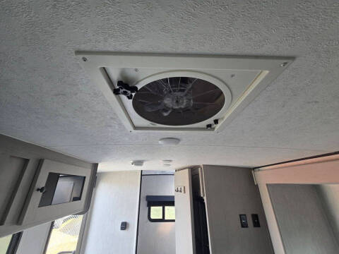 2025 Coachmen RV REMOTE