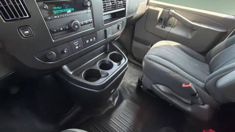 2024 Chevrolet Express 2500