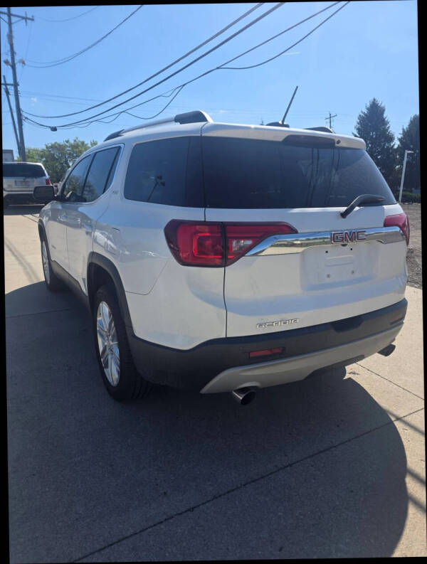 2019 GMC Acadia SLT-1