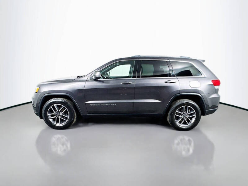 2019 Jeep Grand Cherokee Laredo E