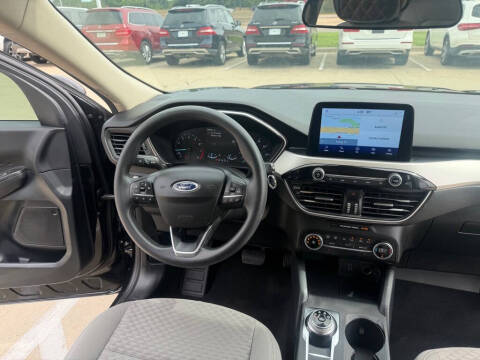 2020 Ford Escape SE