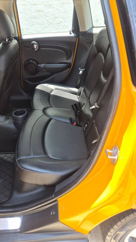 2016 MINI Hardtop 4 Door Cooper