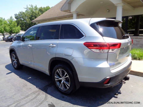 2017 Toyota Highlander LE