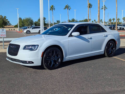 2022 Chrysler 300 S V6