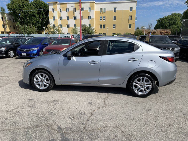 2017 Toyota Yaris iA