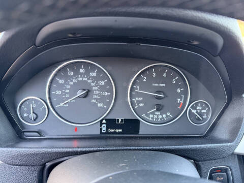 2017 BMW 3 Series 320i