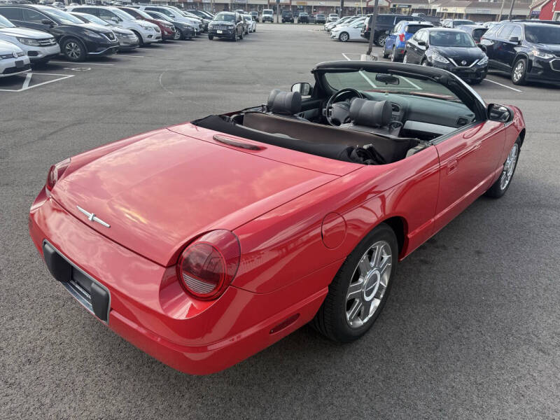 2004 Ford Thunderbird Deluxe