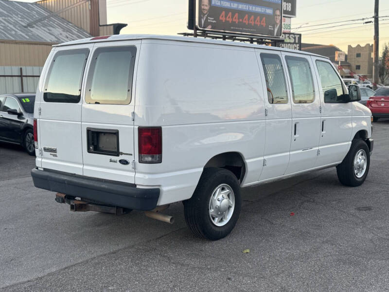 2011 Ford E-Series E-250