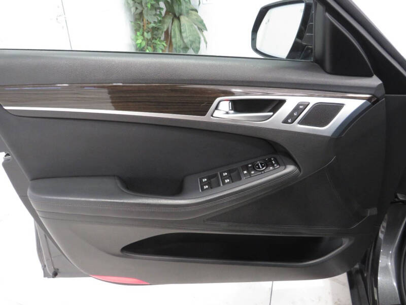 2018 Genesis G80 3.8
