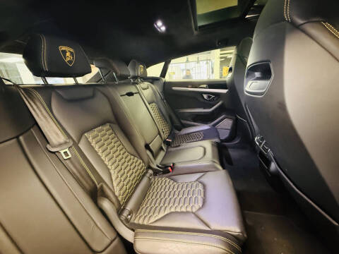 2021 Lamborghini Urus