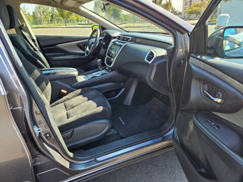 2017 Nissan Murano S