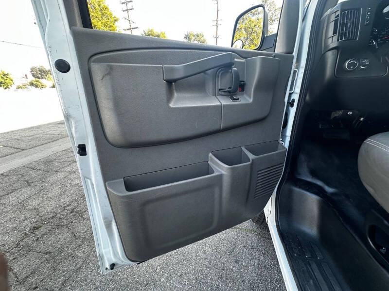 2019 Chevrolet Express 2500