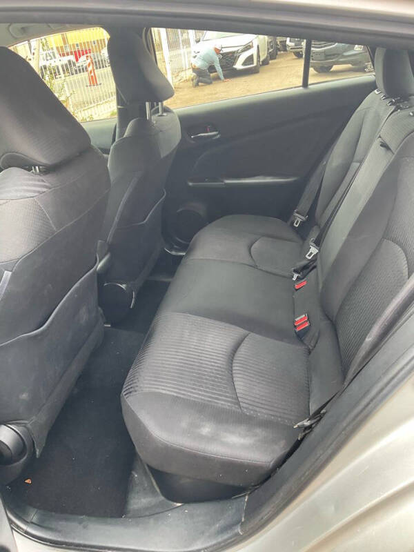 2017 Toyota Prius Three Touring