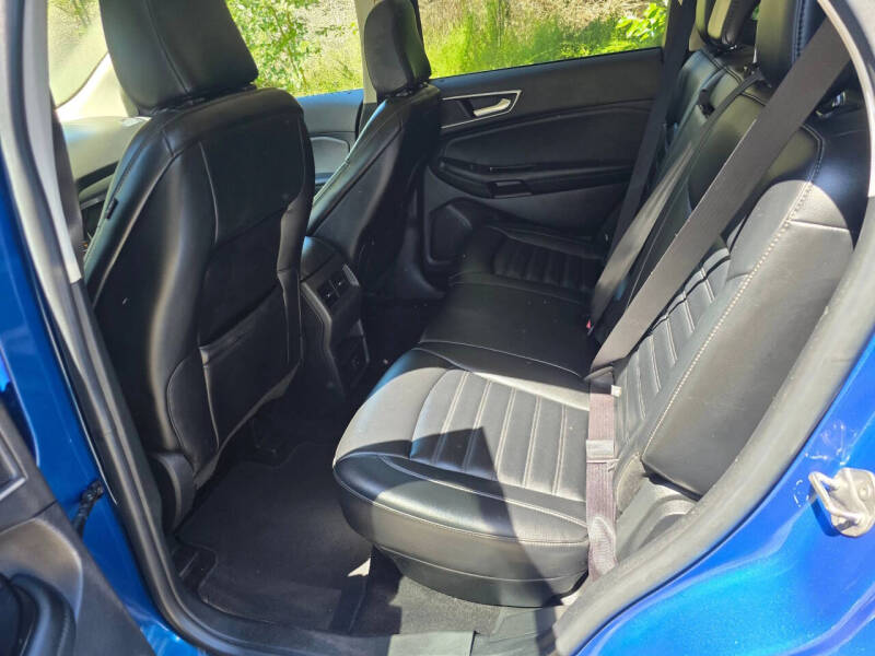 2020 Ford Edge