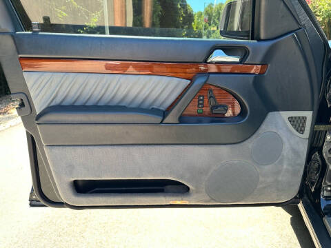 1994 Mercedes-Benz S-Class S 320