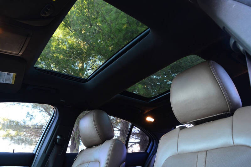 2013 Lincoln MKS